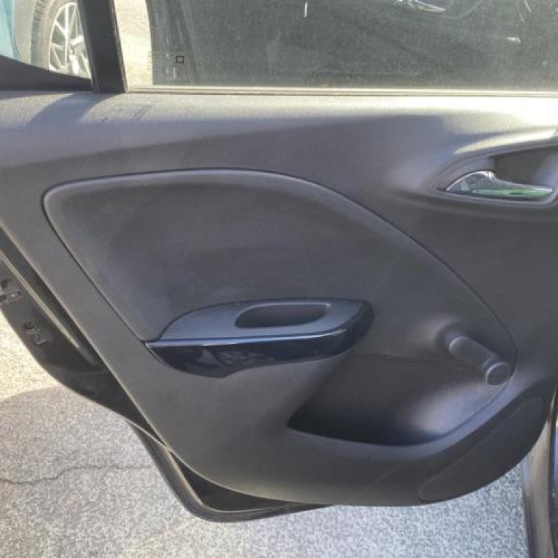 Bouchon de carburant OPEL CORSA E Photo n°20