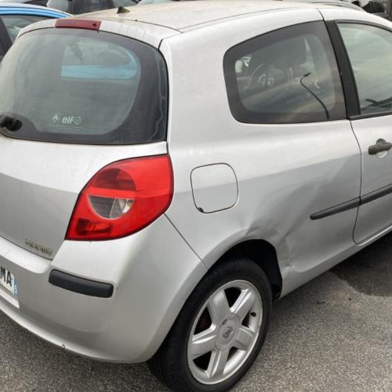 Bouchon de carburant RENAULT CLIO 3 Photo n°6