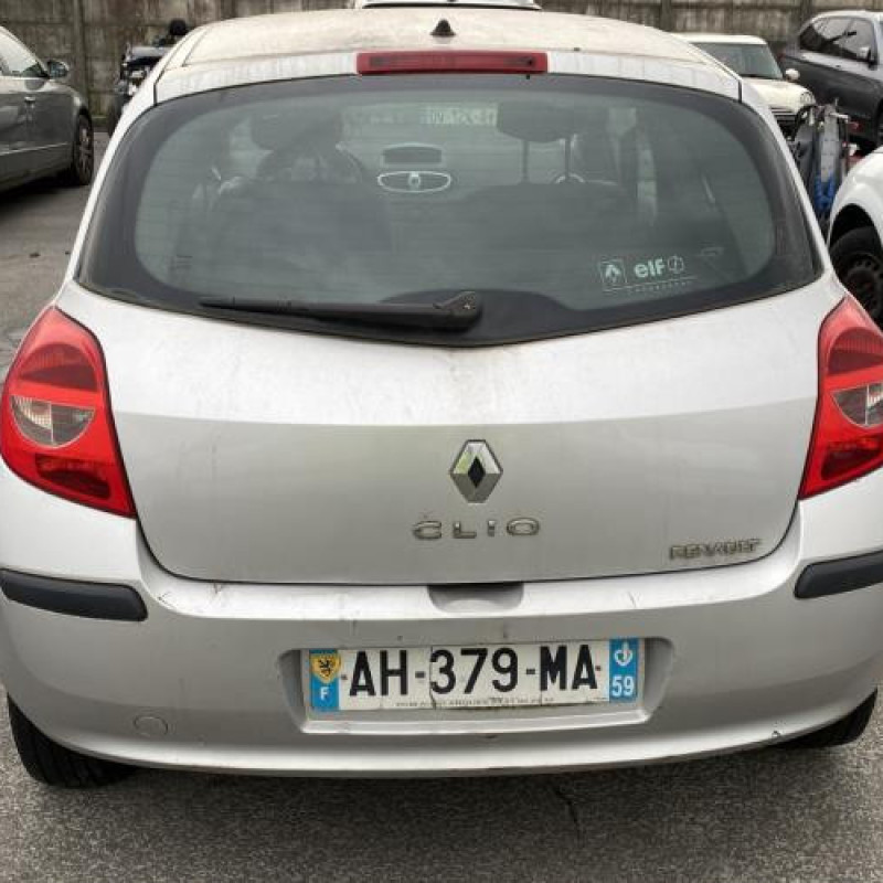 Bouchon de carburant RENAULT CLIO 3 Photo n°8