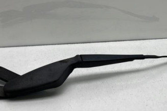 Bras essuie glace avant droit MERCEDES CLASSE C 204 Photo n°1