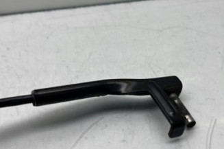 Bras essuie glace avant droit MERCEDES CLASSE C 204