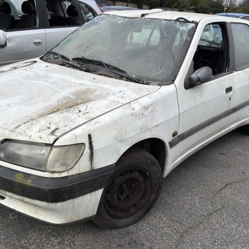 Serrure arriere droit PEUGEOT 306 Photo n°5