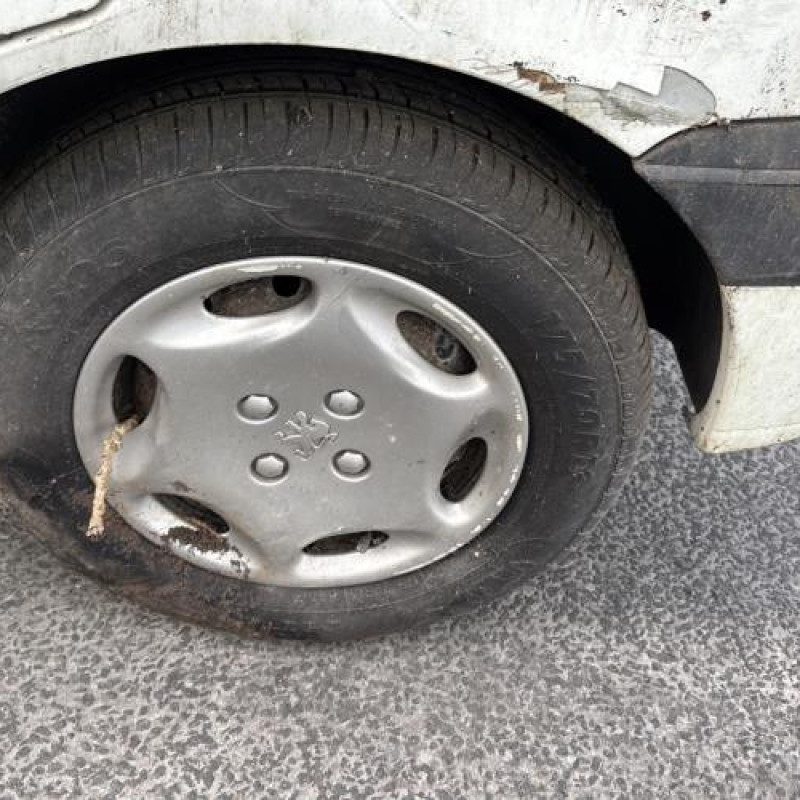 Serrure arriere droit PEUGEOT 306 Photo n°9