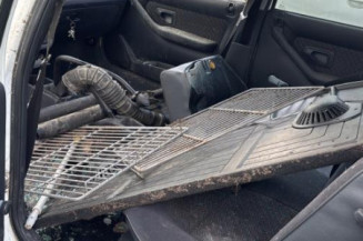 Serrure arriere droit PEUGEOT 306