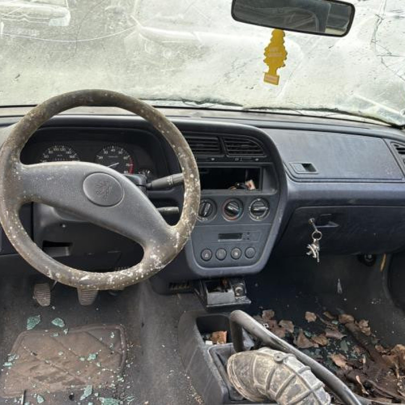 Serrure arriere droit PEUGEOT 306 Photo n°13