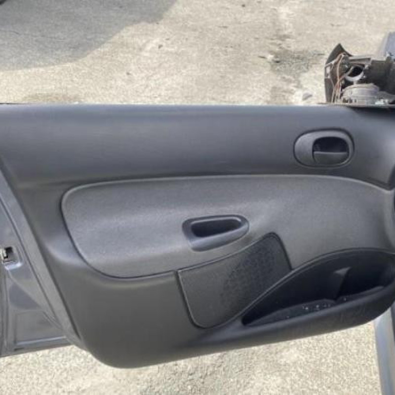 Boitier servitude moteur (BSM) PEUGEOT 206+ Photo n°12