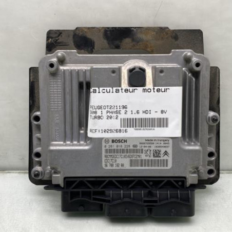 Calculateur moteur PEUGEOT 308 1 Photo n°1