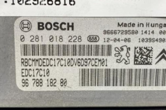 Calculateur moteur PEUGEOT 308 1