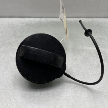 Bouchon de carburant OPEL CORSA F Photo n°1