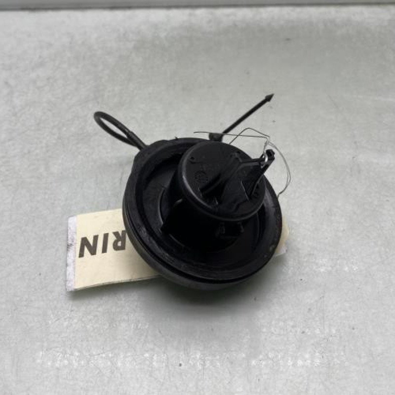 Bouchon de carburant OPEL CORSA F Photo n°2