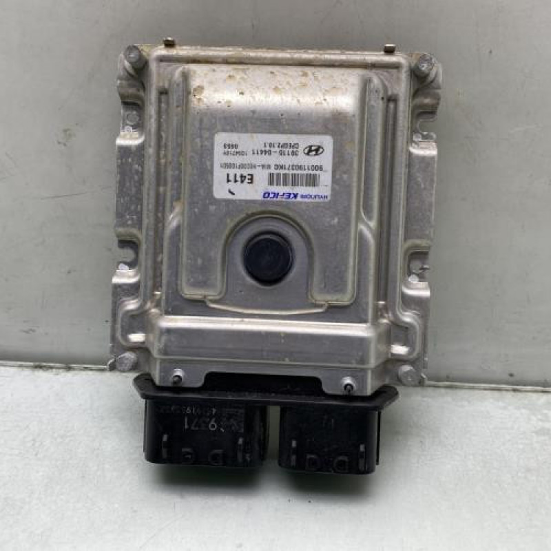 Calculateur moteur HYUNDAI I 10 2 Photo n°1