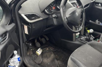 Boitier servitude moteur (BSM) PEUGEOT 207