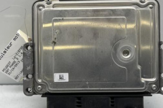 Calculateur moteur PEUGEOT 207