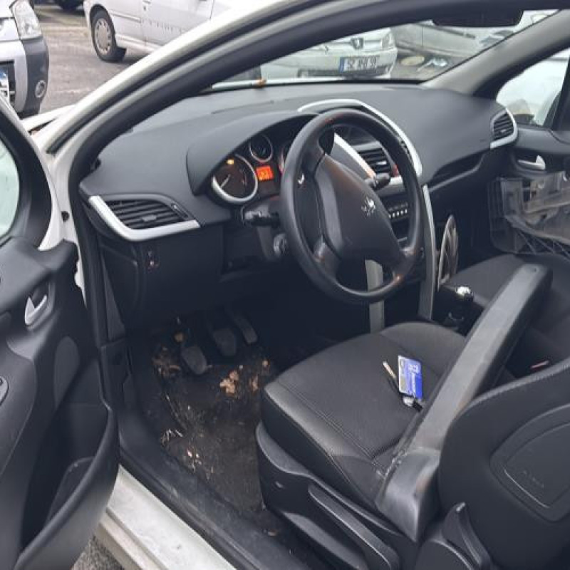 Calculateur moteur PEUGEOT 207 Photo n°13