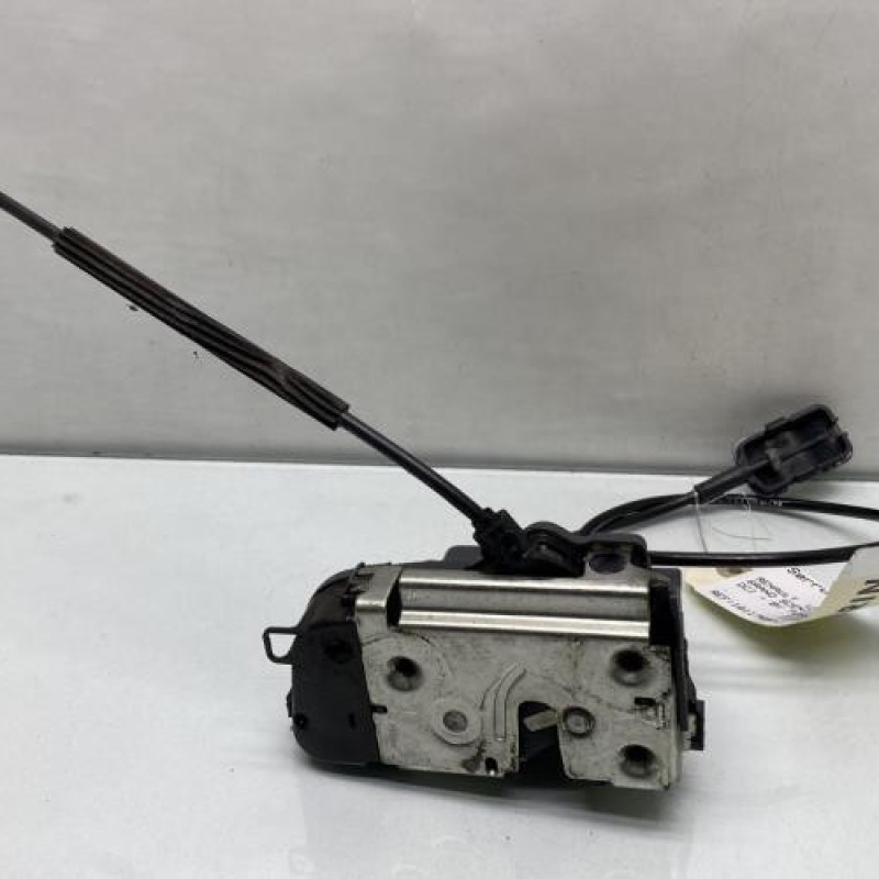 Serrure arriere droit RENAULT GRAND SCENIC 2 Photo n°1