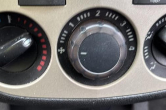Calculateur moteur OPEL CORSA D