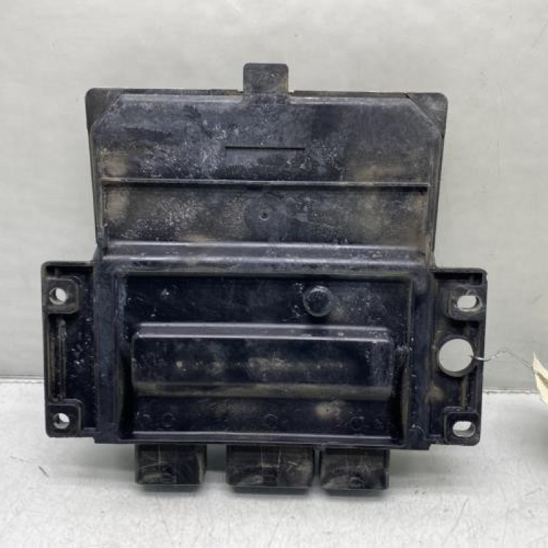 Calculateur moteur RENAULT CLIO 2 Photo n°4