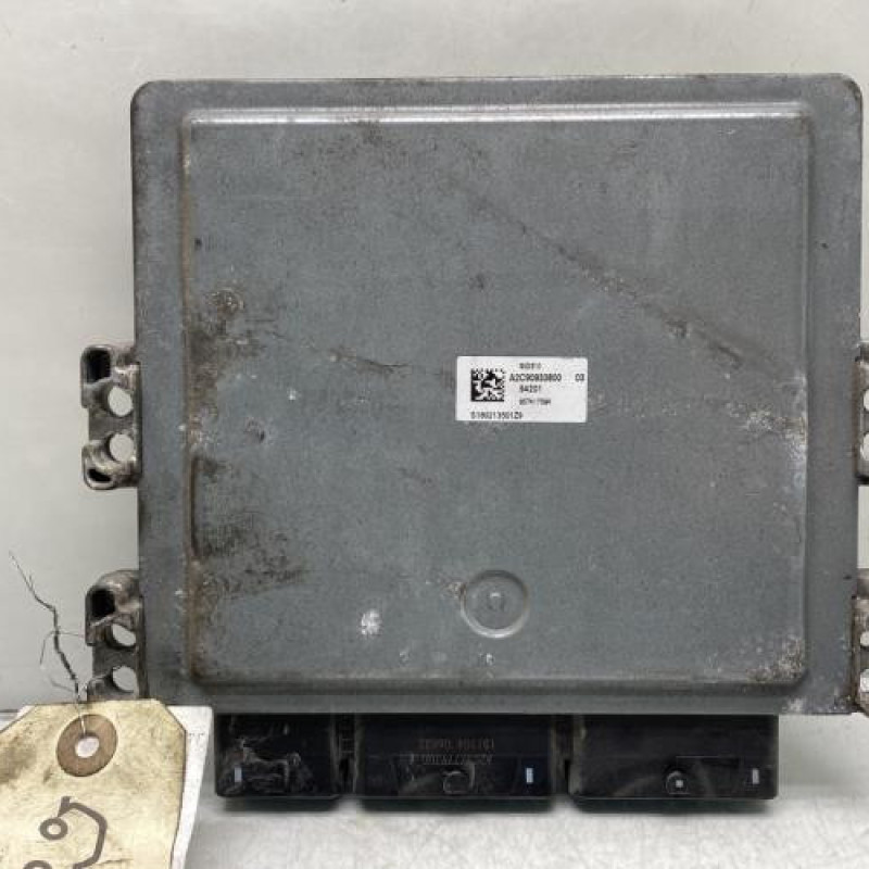 Calculateur moteur RENAULT MEGANE 3 Photo n°5