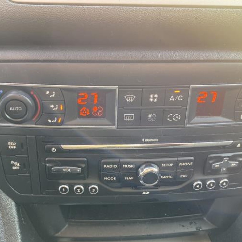 Pompe de direction CITROEN C5 2 Photo n°20