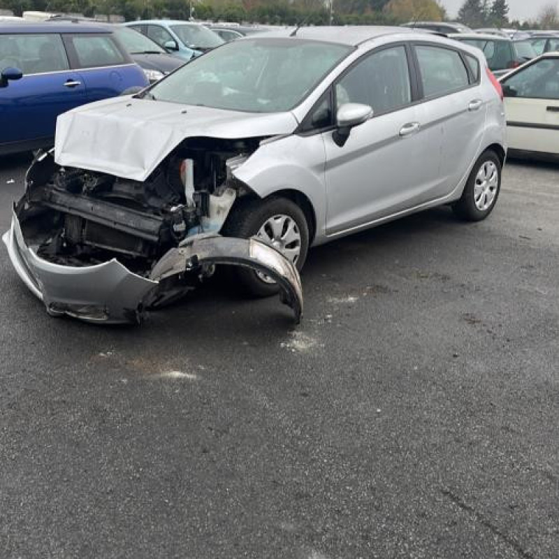 Aile avant gauche FORD FIESTA 6 Photo n°5