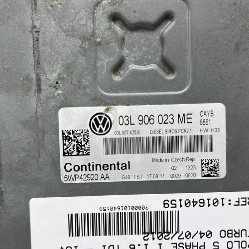 Calculateur moteur VOLKSWAGEN POLO 5 Photo n°4