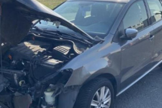 Calculateur moteur VOLKSWAGEN POLO 5