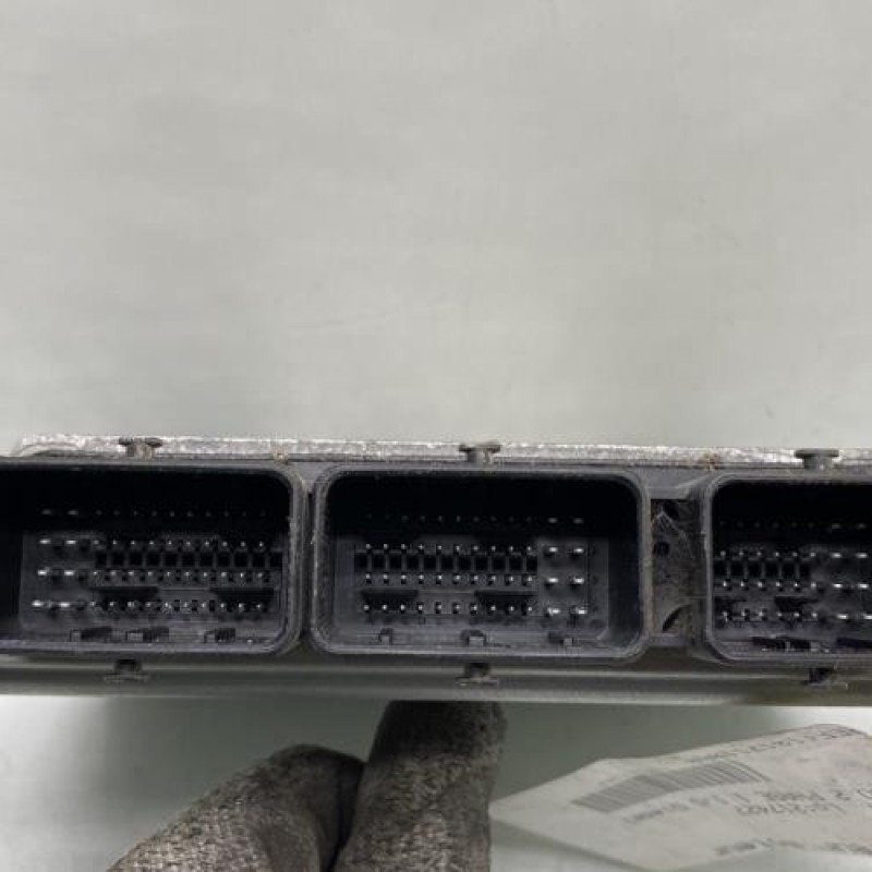 Calculateur moteur RENAULT KANGOO 2 Photo n°3