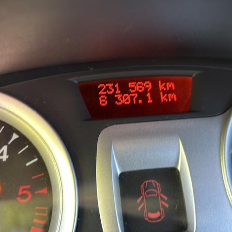 Bras essuie glace arriere RENAULT CLIO 3 Photo n°19