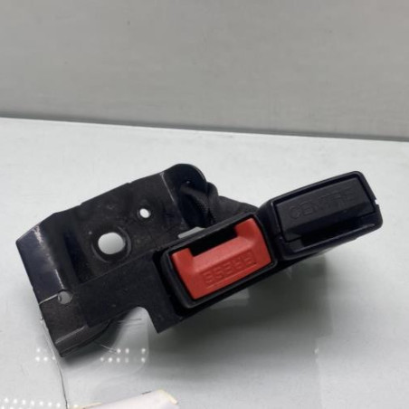 Attache ceinture arriere gauche RENAULT CLIO 3
