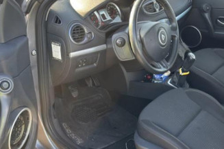 Retroviseur droit RENAULT CLIO 3
