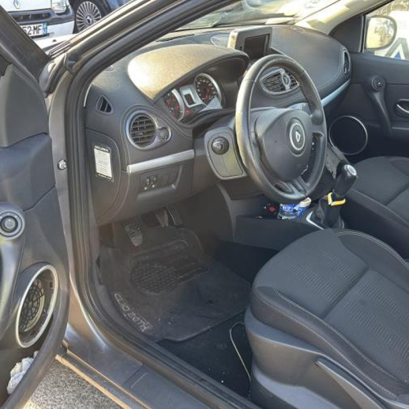 Retroviseur droit RENAULT CLIO 3 Photo n°15