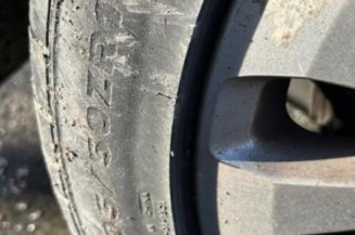 Pretensionneur de ceinture avant droit FORD C-MAX 1