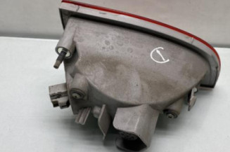 Anti brouillard arriere droit TOYOTA YARIS 2