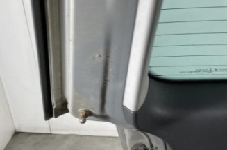 Malle/Hayon arriere OPEL ZAFIRA B
