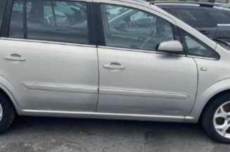 Vitre arriere droit OPEL ZAFIRA B