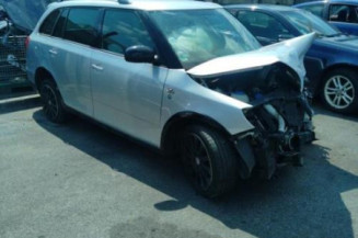 Vitre avant gauche SKODA FABIA 2