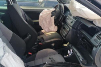 Vitre avant gauche SKODA FABIA 2