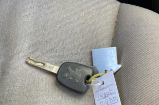 Interrupteur de leve vitre avant gauche PEUGEOT 307