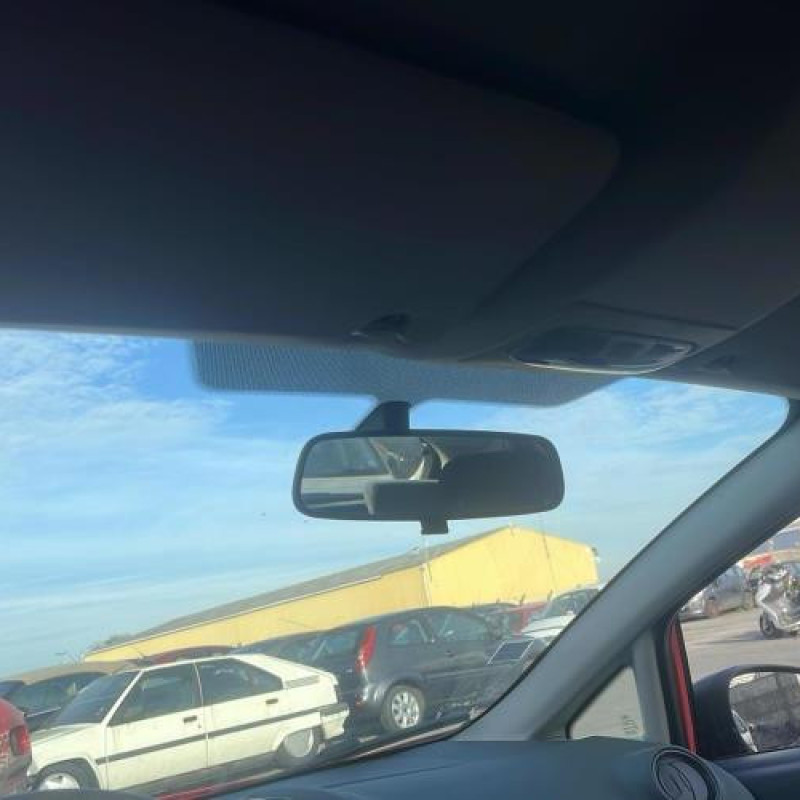 Plage arriere FORD FIESTA 6 Photo n°19