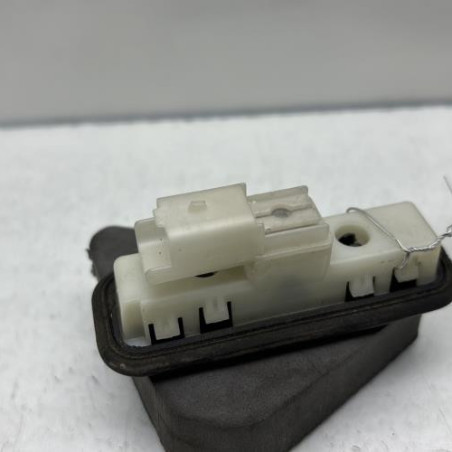 Bouton de coffre CITROEN C4 2