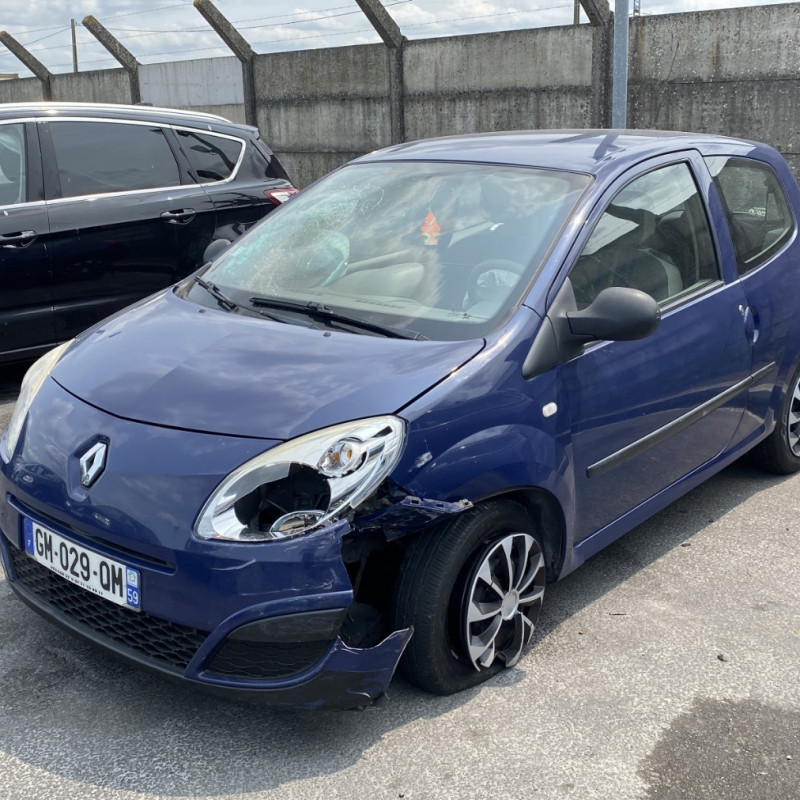 RENAULT TWINGO 2 PHASE 1 1.2i - 16V Photo n°1