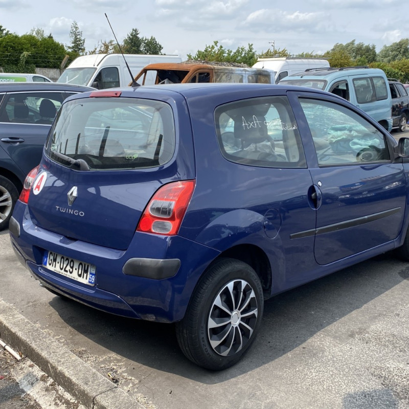 RENAULT TWINGO 2 PHASE 1 1.2i - 16V Photo n°2
