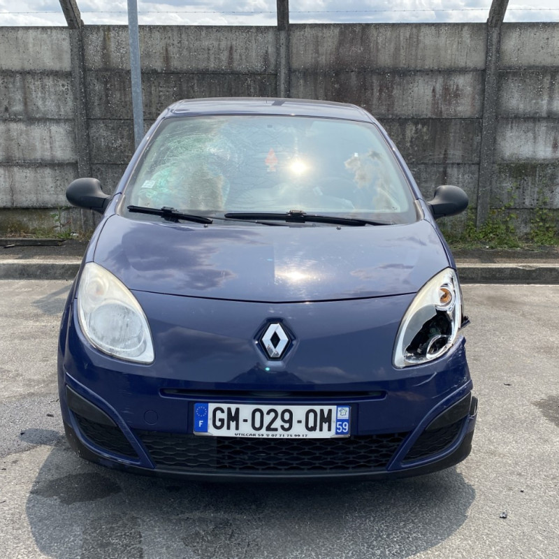 RENAULT TWINGO 2 PHASE 1 1.2i - 16V Photo n°3