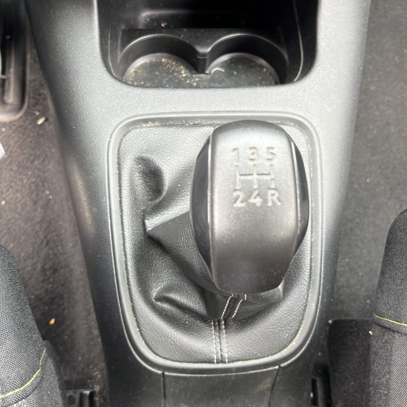 CITROEN C3 3 SOCIETE PHASE 1 1.5 BLUE HDI - 16V TURBO Photo n°8