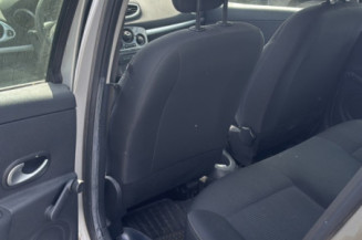 RENAULT CLIO 3 PHASE 2 1.5 DCI - 8V TURBO