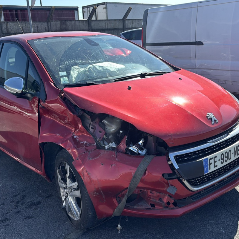 PEUGEOT 208 1 PHASE 2 1.2 VTI - 12V Photo n°2