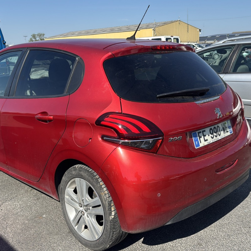 PEUGEOT 208 1 PHASE 2 1.2 VTI - 12V Photo n°4