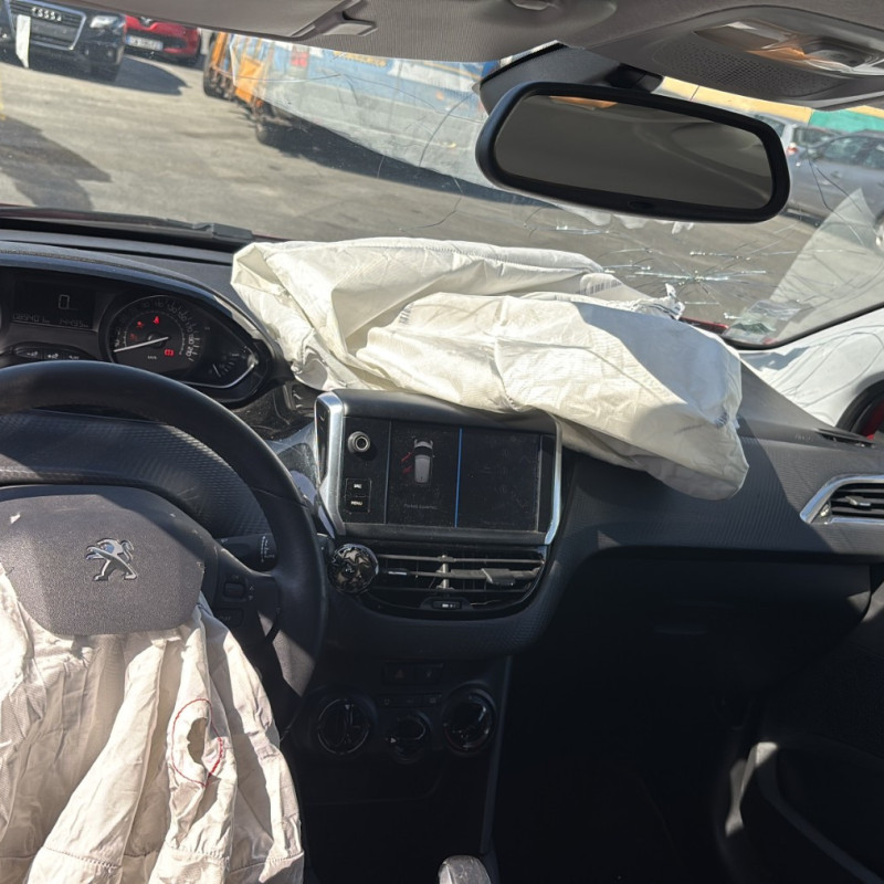 PEUGEOT 208 1 PHASE 2 1.2 VTI - 12V Photo n°13