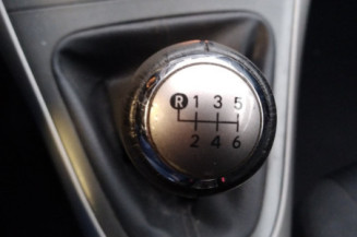 TOYOTA AURIS 1 PHASE 1 2.0 D4D - 16V TURBO