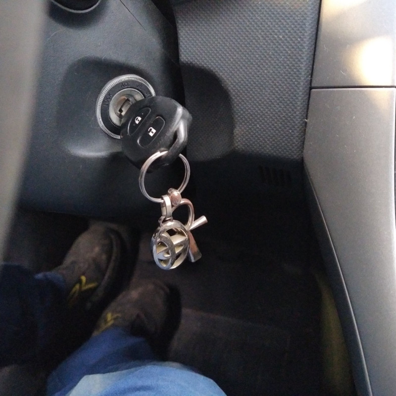 TOYOTA AURIS 1 PHASE 1 2.0 D4D - 16V TURBO Photo n°8